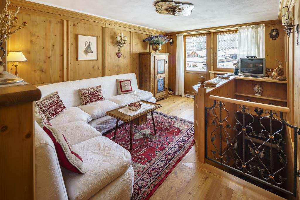 كورتينا دامبيتزو Villa Tullia - Stayincortina المظهر الخارجي الصورة